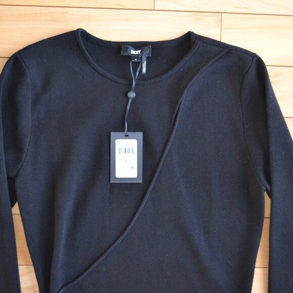NWT DKNY Cut Out Crewneck Sweater Size Medium - Picture 2 of 5